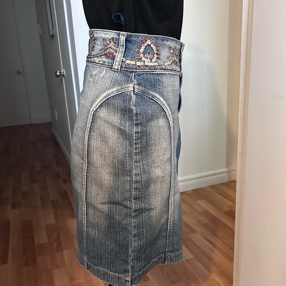 Vintage denim midi skirt - Picture 7 of 8